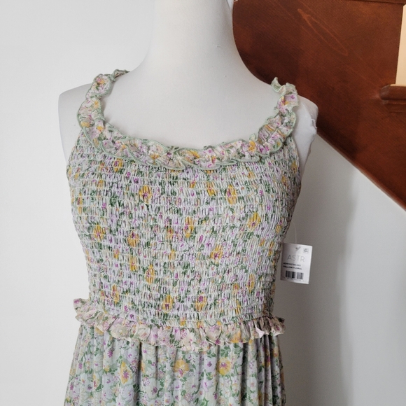 Astr the label midsummer floral smocked tiered dress‎ Size M - Picture 5 of 7